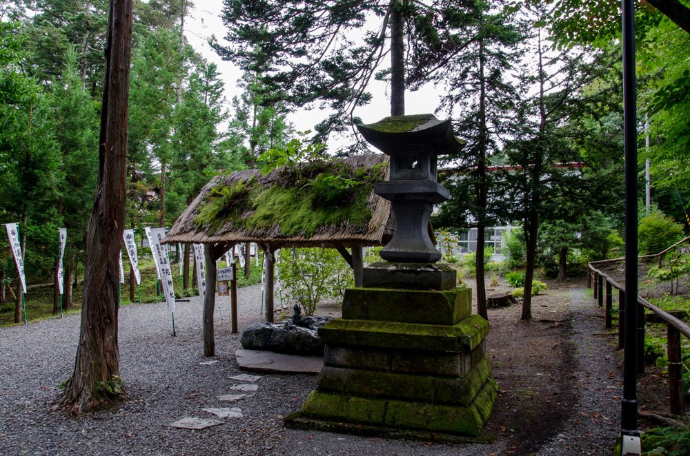 ⛩️ 요시쓰네 신사(요시쓰네시료칸 진자) 이미지 6